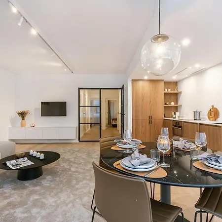 Modern And Spacious Design Nearby The * Ostende